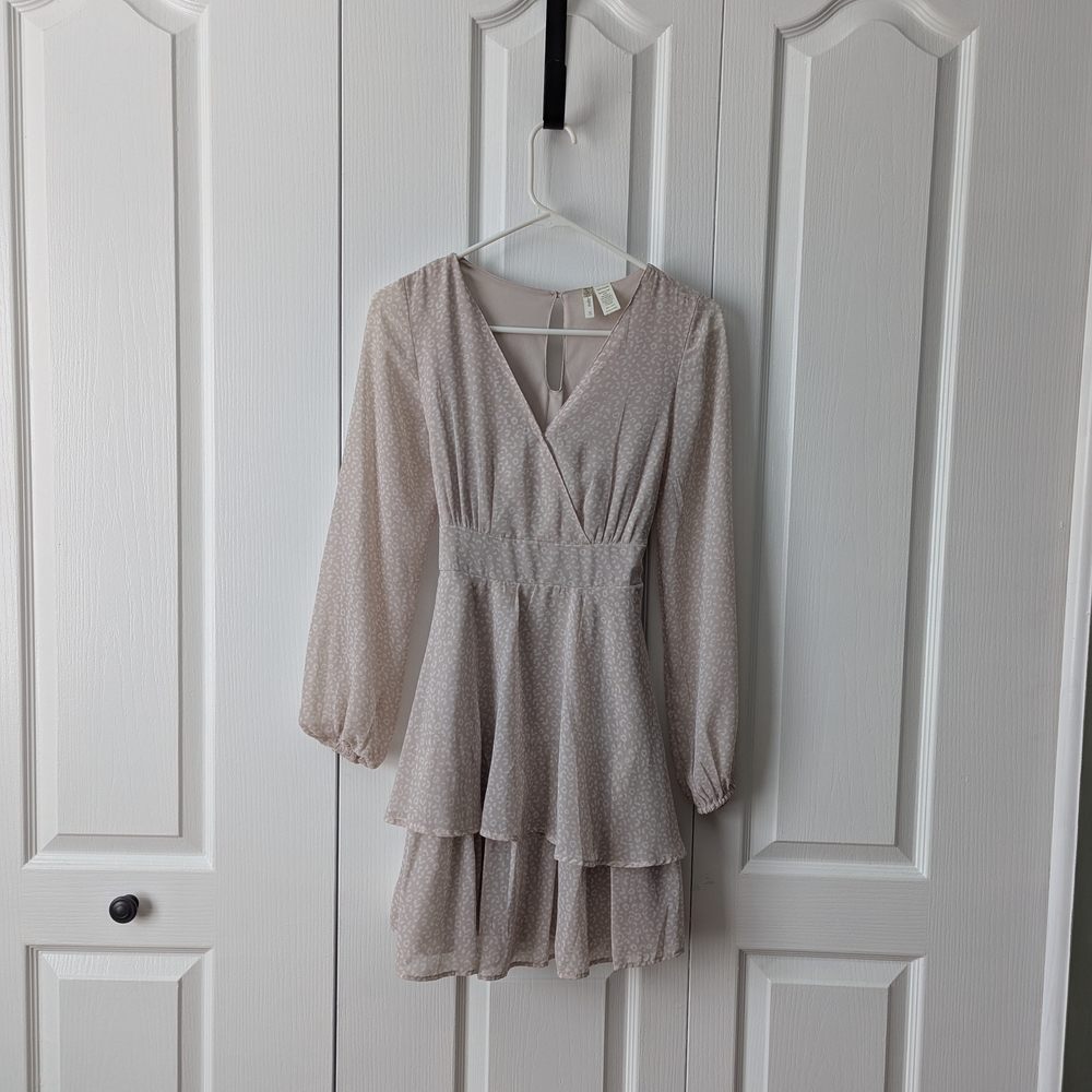 Light Pink Long Sleeve mini Dress
